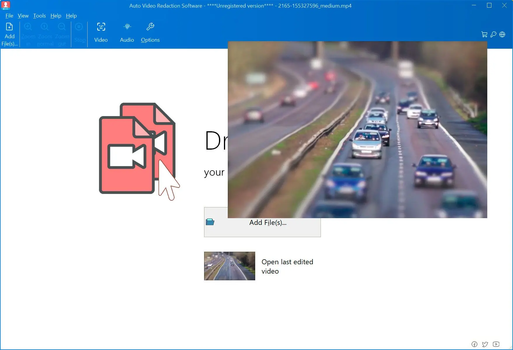 Thêm các đoạn video có xe.
